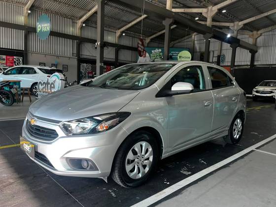 CHEVROLET ONIX 1.0 MPFI LT 8V FLEX 4P MANUAL CHEVROLET ONIX 1.0 MPFI LT 8V FLEX 4P MANUAL